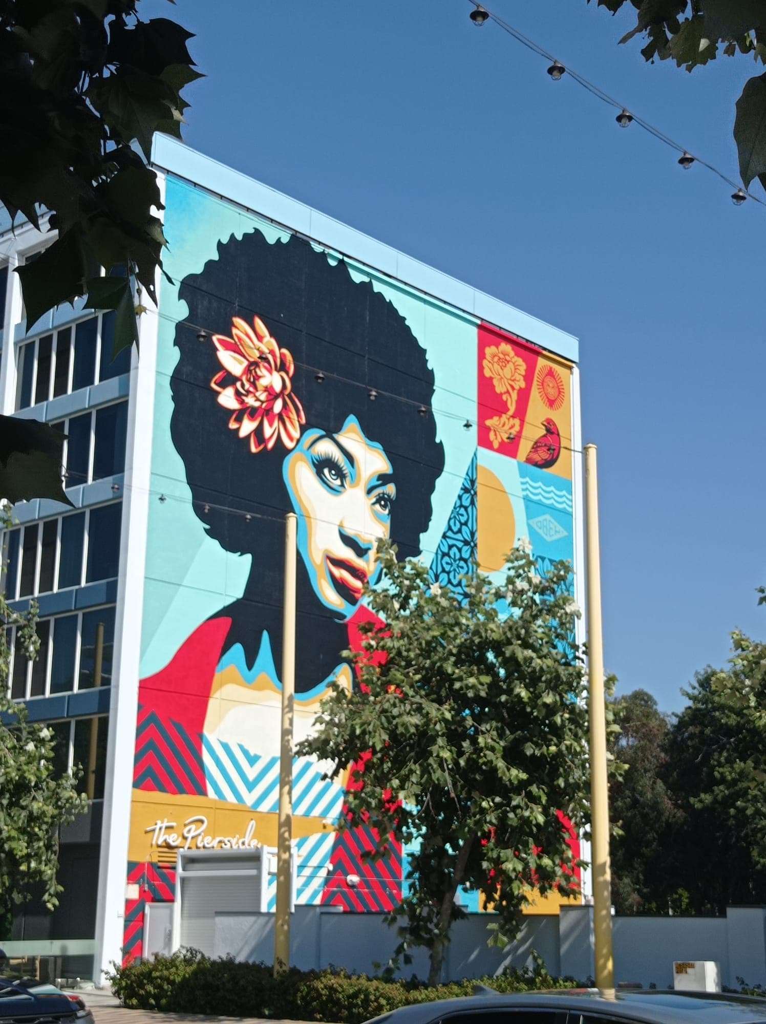 8 cosas que hacer en Santa Monica blog de viajes estados unidos mural