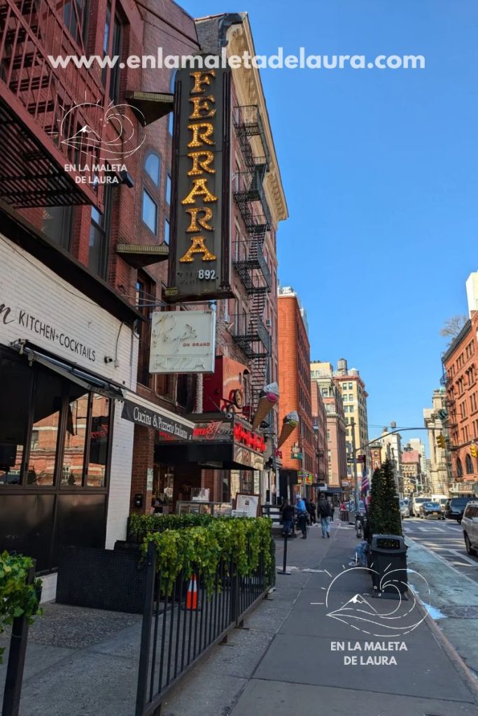 Qué ver en Nueva York en 10 días itinerario completo día a día pastelería Ferrara en Little Italy