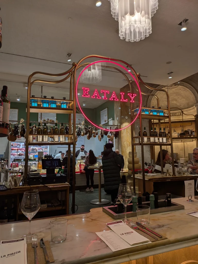 Itinerario y guía de viaje ruta de viaje de 10 días en Nueva York EATALY en la zona Midtown sur (2)