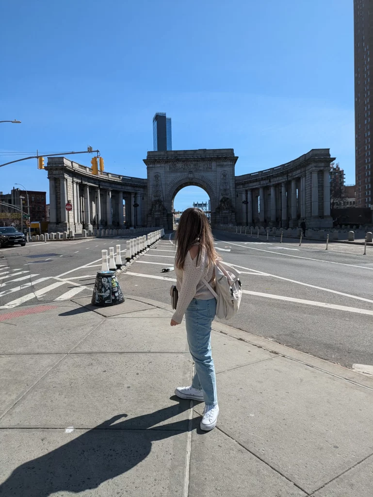 Itinerario y guía de viaje ruta de viaje de 10 días en Nueva York Manhattan Bridge Arch Chinatown