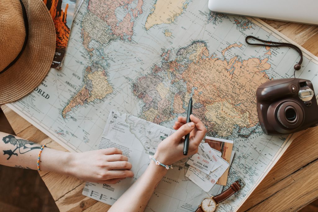 Consigue un 5% de descuento en tu seguro de viaje IATI. Te cuento que cubre, cuando merece la pena contratarlo y como aplicar el descuento.